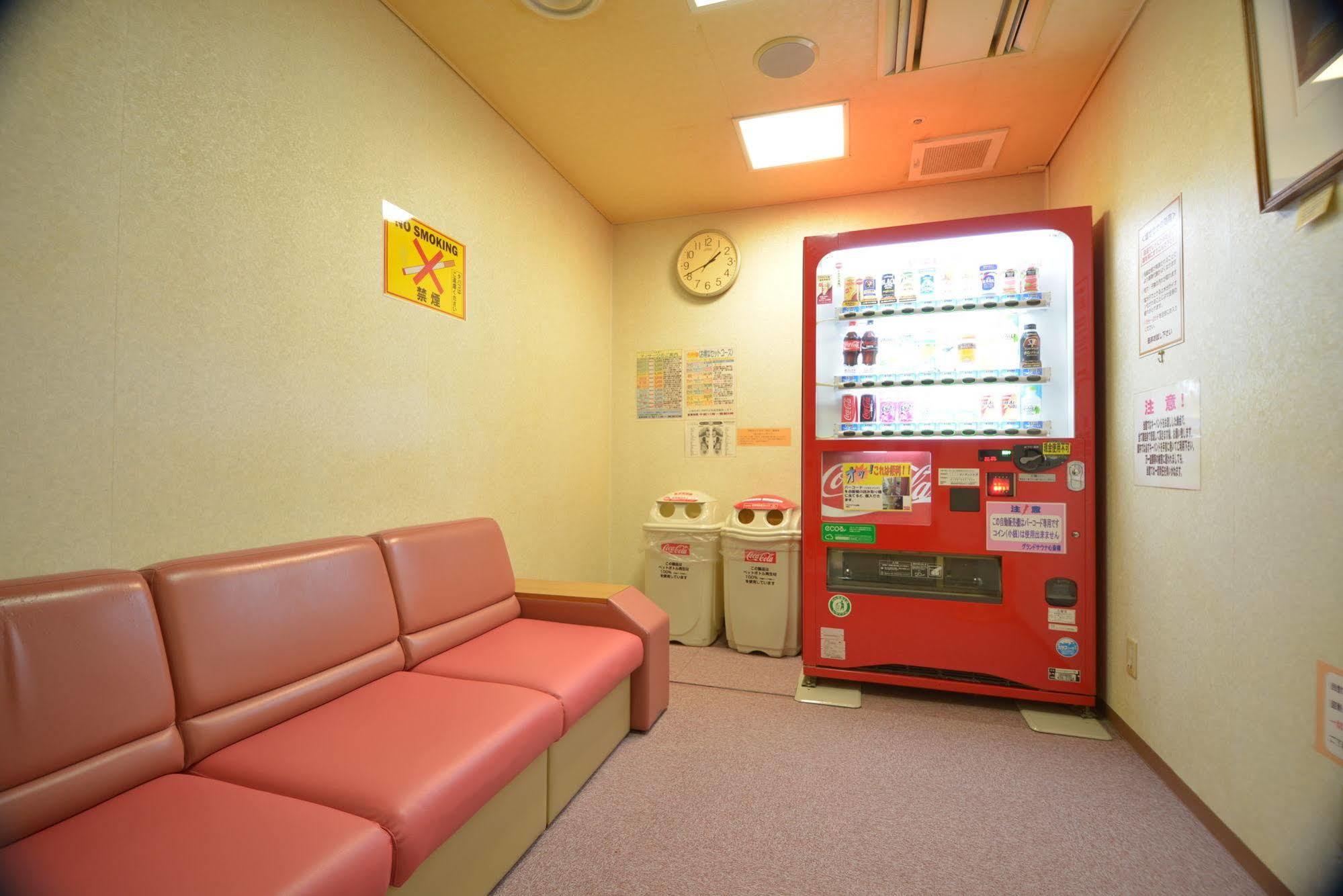 Capsule hotel Capsule&spa Grand Sauna Shinsaibashi Osaka